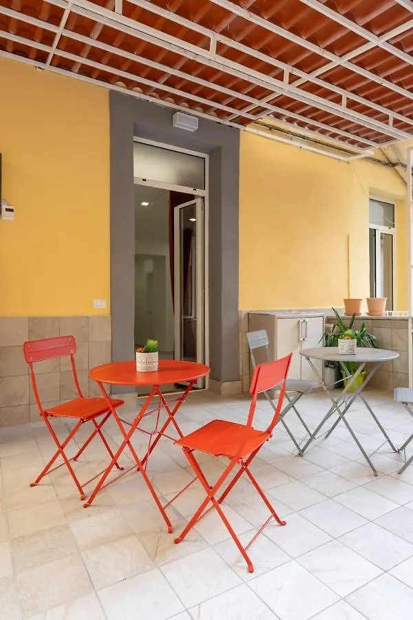 Napoli Maison Suite 0*, Naples